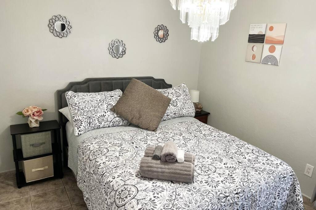 Amazing & Cozy Duplex Near Zoo Miami ! Villa ภายนอก รูปภาพ